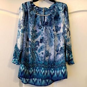Beautiful Sioni blue paisley blouse